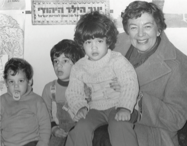 Phyllis Sutker visits a NA’AMAT day care center in the 1980s.